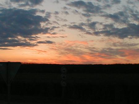 le couché de soleil dans mon tit village